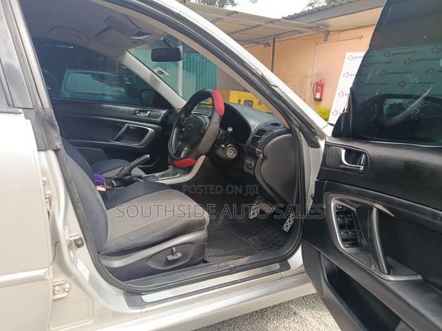 Subaru Legacy 2006 Silver