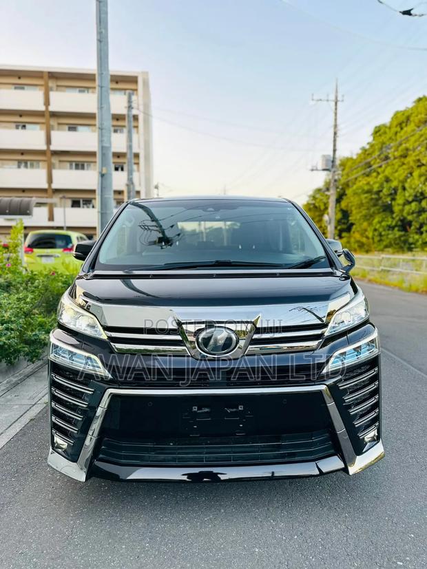 Toyota Vellfire 2019 Black