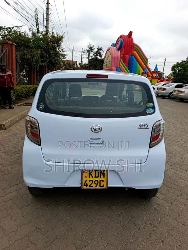 Daihatsu Mira 2016 Blue