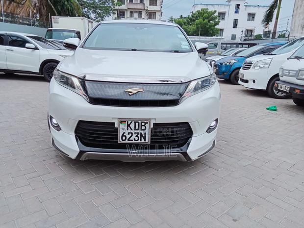 Toyota Harrier 2014 White