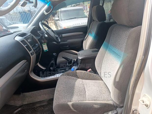 Toyota Land Cruiser Prado 2007 Silver