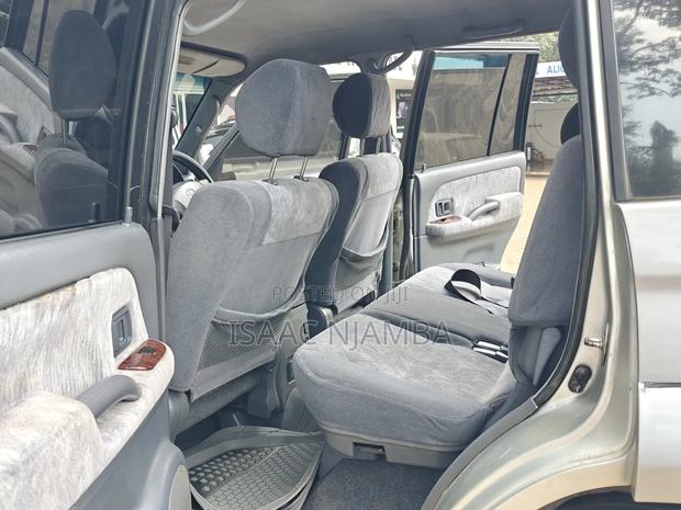 Toyota Land Cruiser Prado 2002 Silver