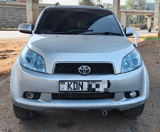 Toyota Rush 2008 Silver