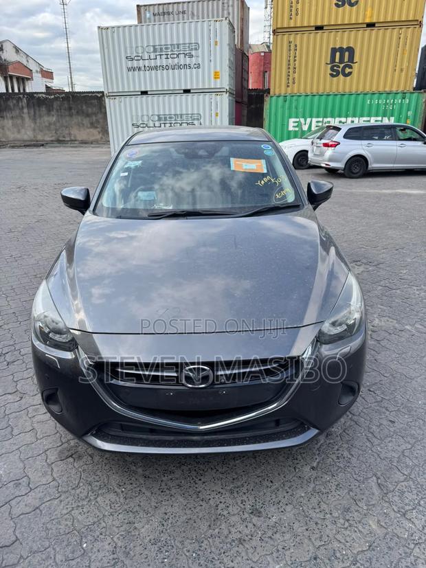 Mazda Demio 2019 Gray