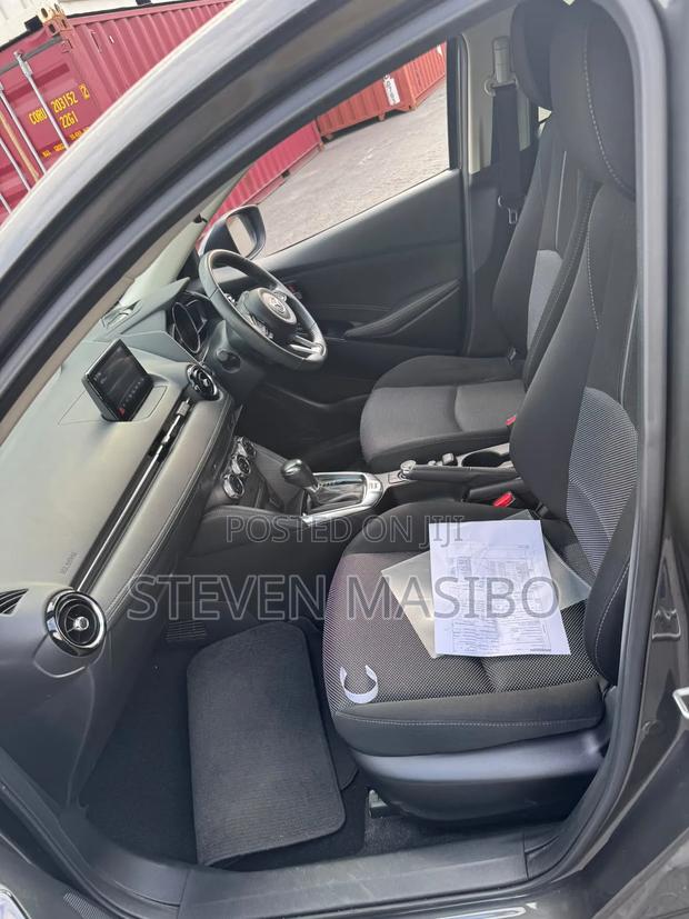Mazda Demio 2019 Gray