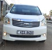 Toyota Noah 2.0 158hp FWD (8 Seater) 2011 White for sale