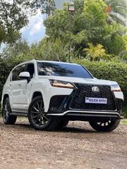 Lexus LX 500d 2023 White for sale