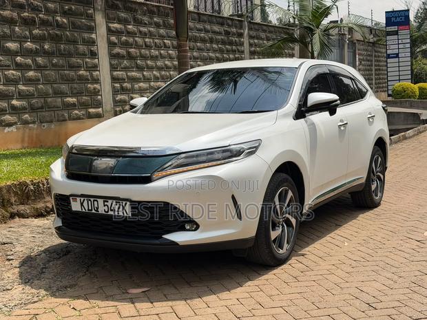 Toyota Harrier 2017 Pearl