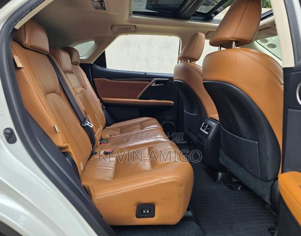 Lexus RX 2020