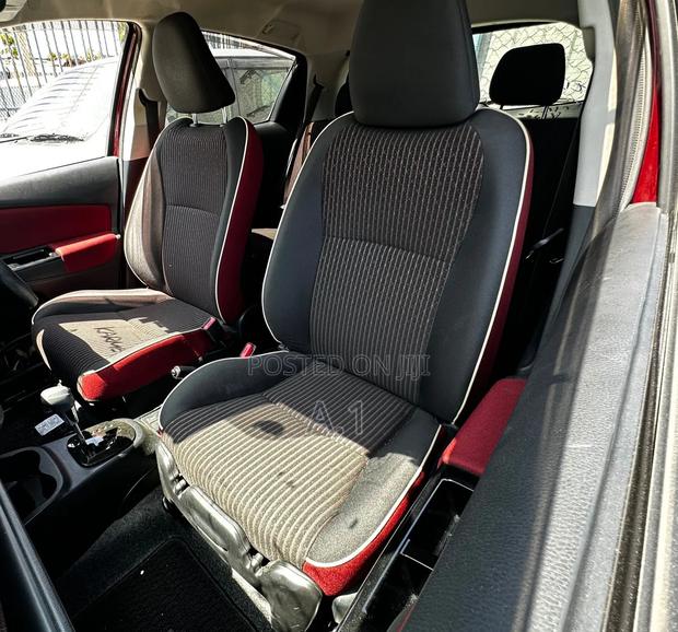 Toyota Vitz 2019 Red
