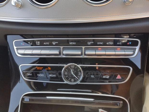 Mercedes-Benz E200 2018 Gray
