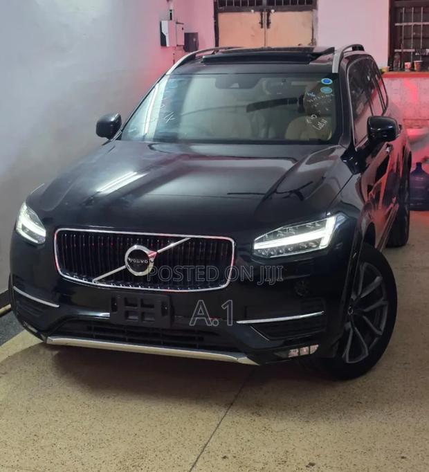 Volvo XC90 2019 Blue