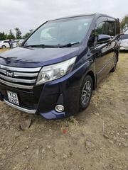 Toyota Noah 2014 Blue for sale