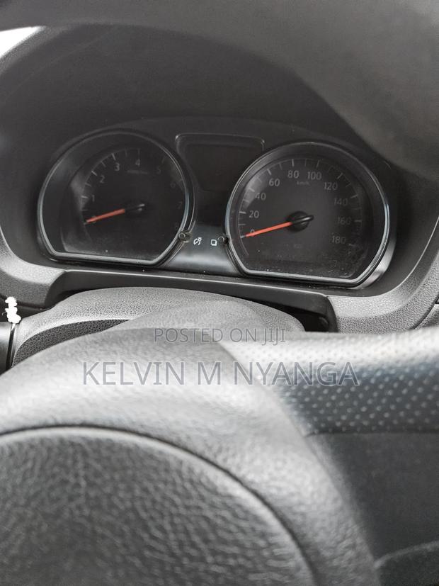 Nissan Note 2014 Silver