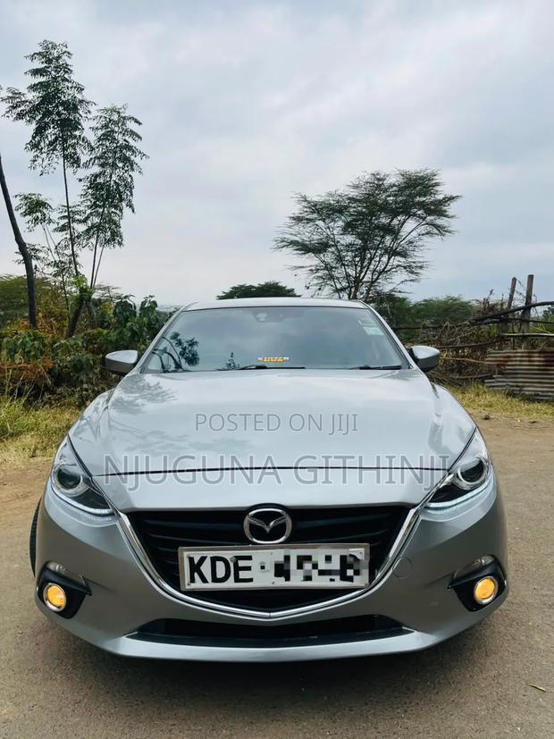Mazda Axela SV Premium 2014 Silver