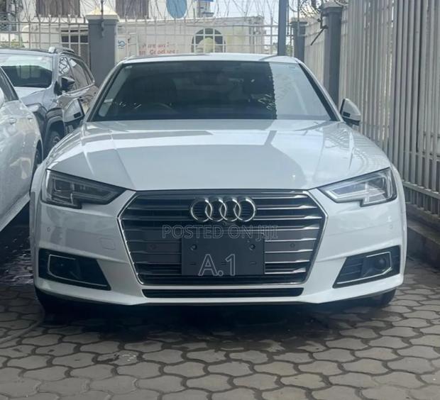 Audi A4 2018 Pearl