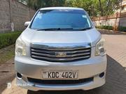 Toyota Noah 2014 Silver for sale