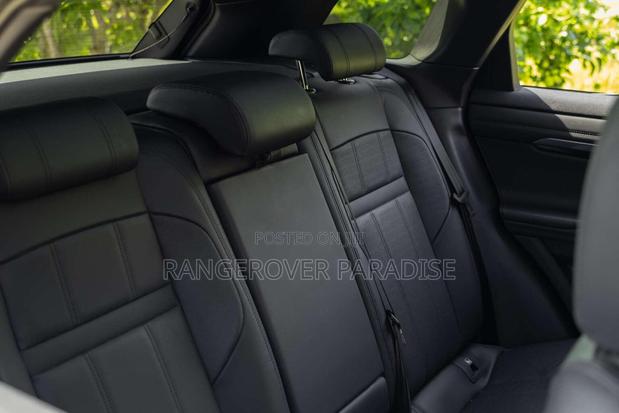 Land Rover Range Rover Evoque R-Dynamic HSE AWD 2020 Black