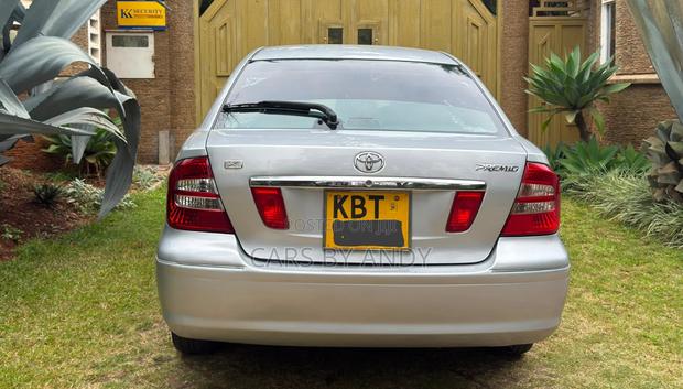 Toyota Premio 2006 Silver