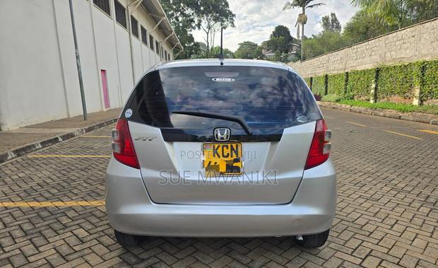 Honda Fit 2013 Silver