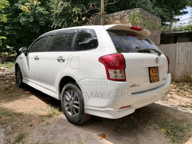 Toyota Corolla Fielder 2014 Pearl