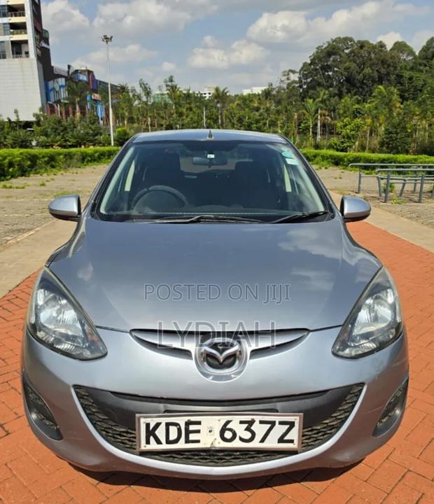 Mazda Demio 2015 Silver