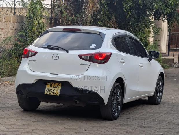 Mazda Demio 2015 White