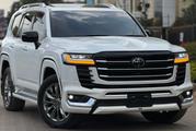 Toyota Land Cruiser 2022 White for sale