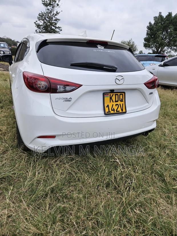 Mazda Axela 2017 White
