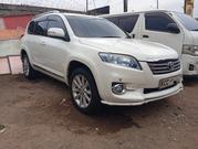 Toyota Vanguard 2010 White for sale
