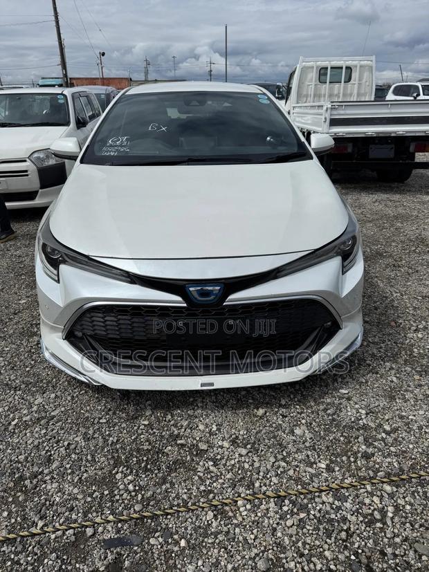 Toyota Corolla 2021 Pearl