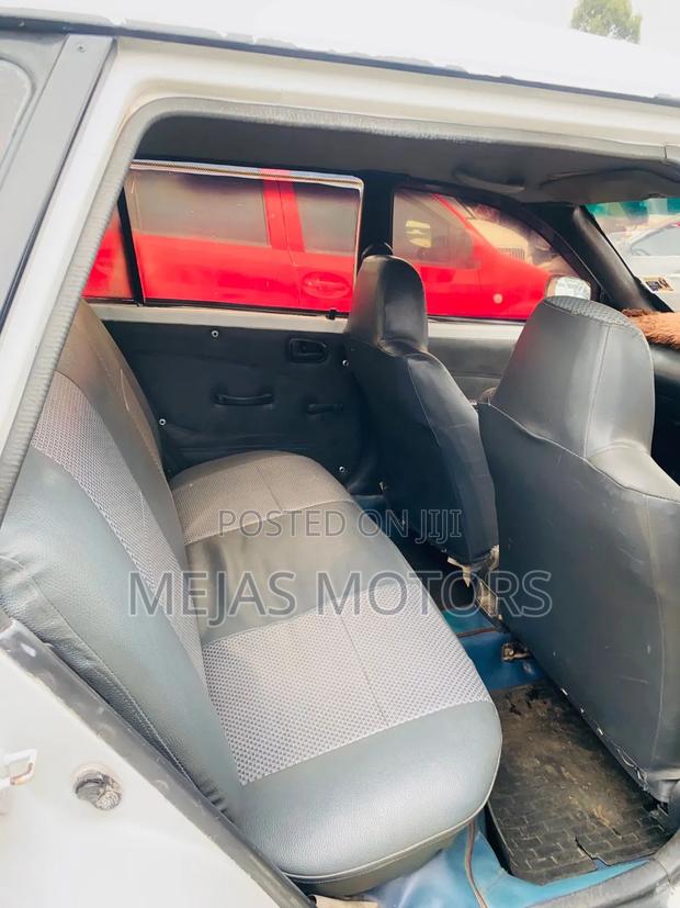 Toyota Corolla 2006 White