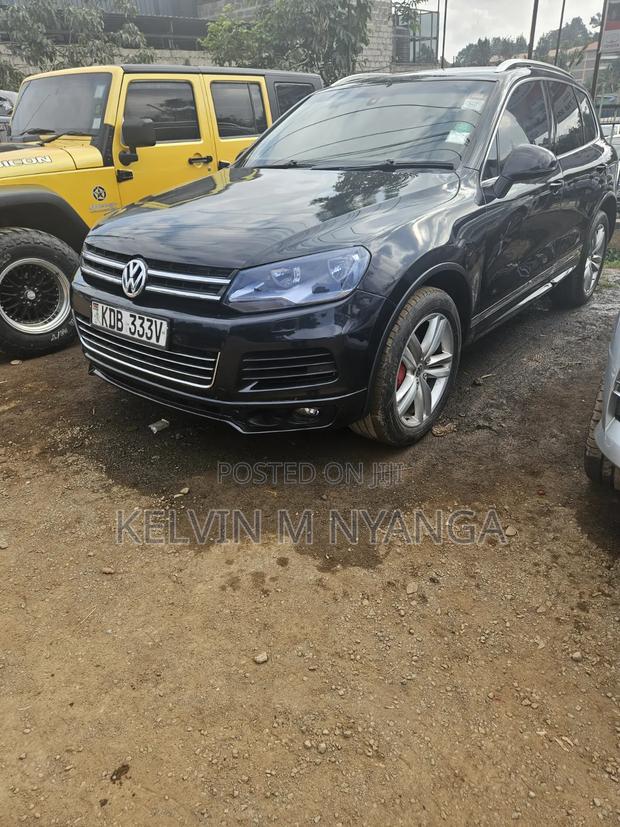 Volkswagen Touareg 2013 Black