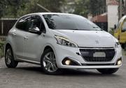 Peugeot 208 2019 White for sale