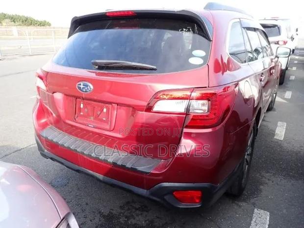 Subaru Outback 2019 Maroon