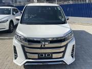 Toyota Noah 2.0 FWD (8 Seater) 2019 White for sale