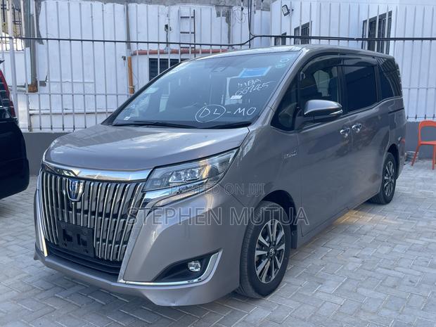 Toyota Esquire 1.8 FWD Hybrid (7 seater) 2019 Gray