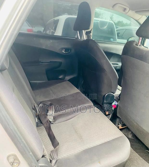 Subaru Trezia 2012 Silver