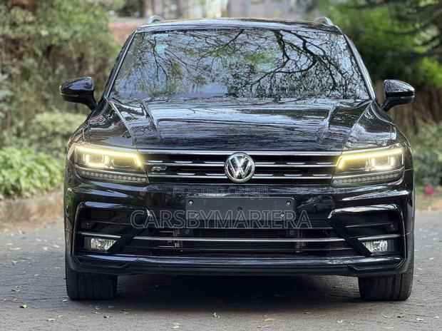Volkswagen Tiguan 2.0T SE AWD 4MOTION 2019 Black