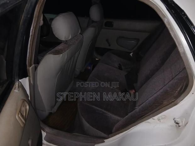 Toyota Corolla 1998 White