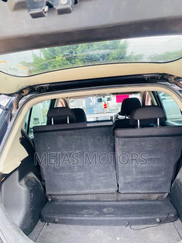 Nissan Tiida 2010 Black