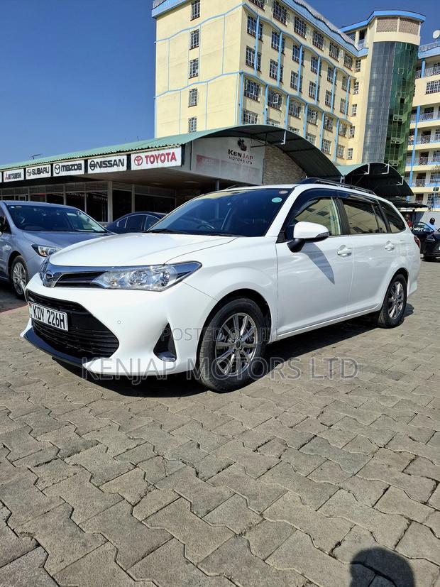 Toyota Corolla Fielder 1.5 Petrol FWD 2019 White