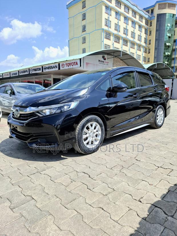 Honda Fit Shuttle 2019 Black