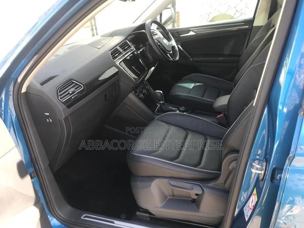 Volkswagen Tiguan 2018 Blue