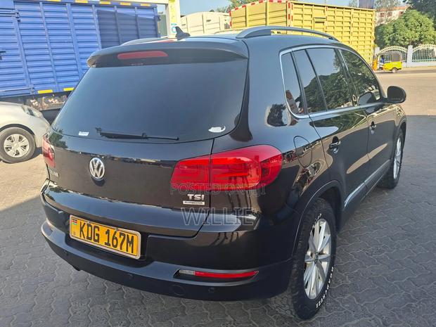 Volkswagen Tiguan 2015 Black