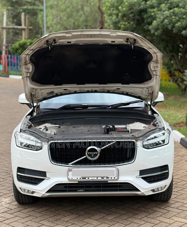 Volvo XC90 2018 White