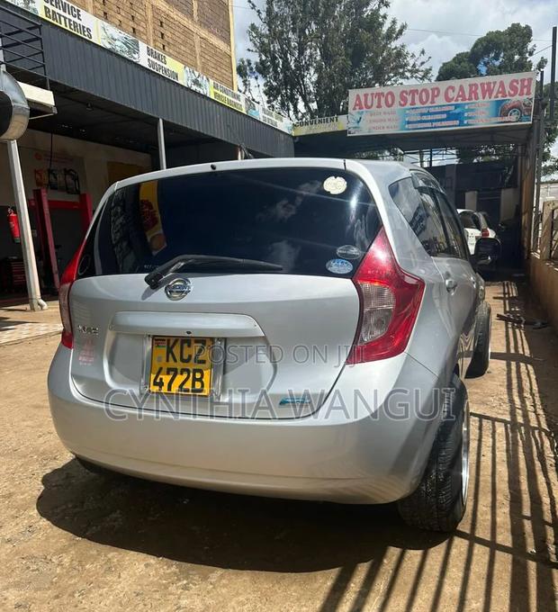 Nissan Note 2013 Silver