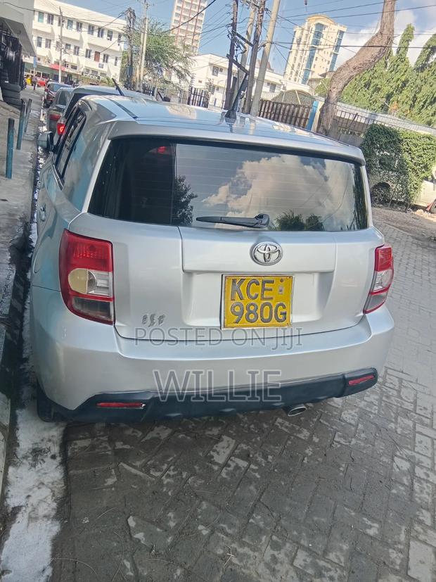 Toyota IST 2008 Silver