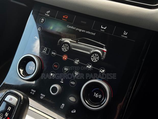 Land Rover Range Rover Evoque SE Dynamic 4x4 Convertible 2019 Black