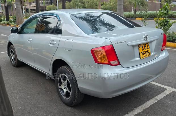 Toyota Axio 2008 Silver